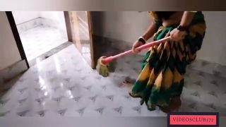 Having sex with horny housemaid in home when she cleaning