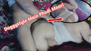 Pakistani Larki Ki Doggy style Main Phudi Maari Lun Ki Pyaasi Larki.. Gand Main Bhi Lun Dala Doggystyle Fuck