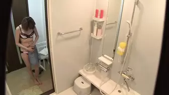 A gorgeous, frustrated ex-wife gets off on porn!