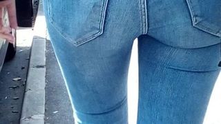 Big ass sexy of a Vietnamese in blue tight jeans AC