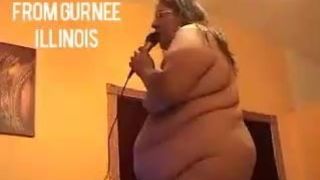 BIG FAT IDIOT ALMA NUDE KARAOKE