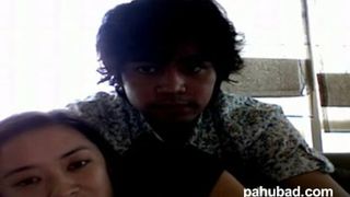Cute Pinay Couple Webcam Fuck -