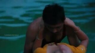 desisex hot mamatha romance with boy friend in swimming