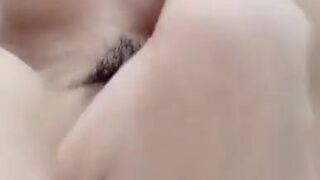 Asian finger masturbate