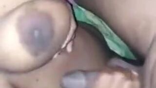 AUNTY GIVING HAND-JOB AND TAKING SPERM ON GIGANTIC MELONS
