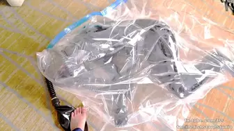 Charming Latex skank fullset on vacuum bag and mask breathplay