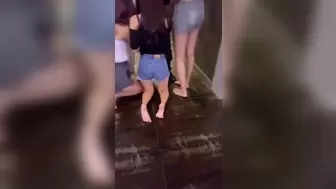 Vietnamese skanks in karoke booth